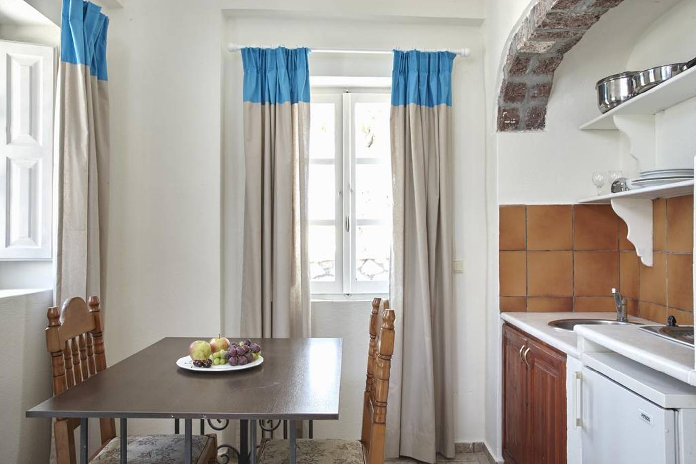 Terra-Blue-Santorini-Room-26