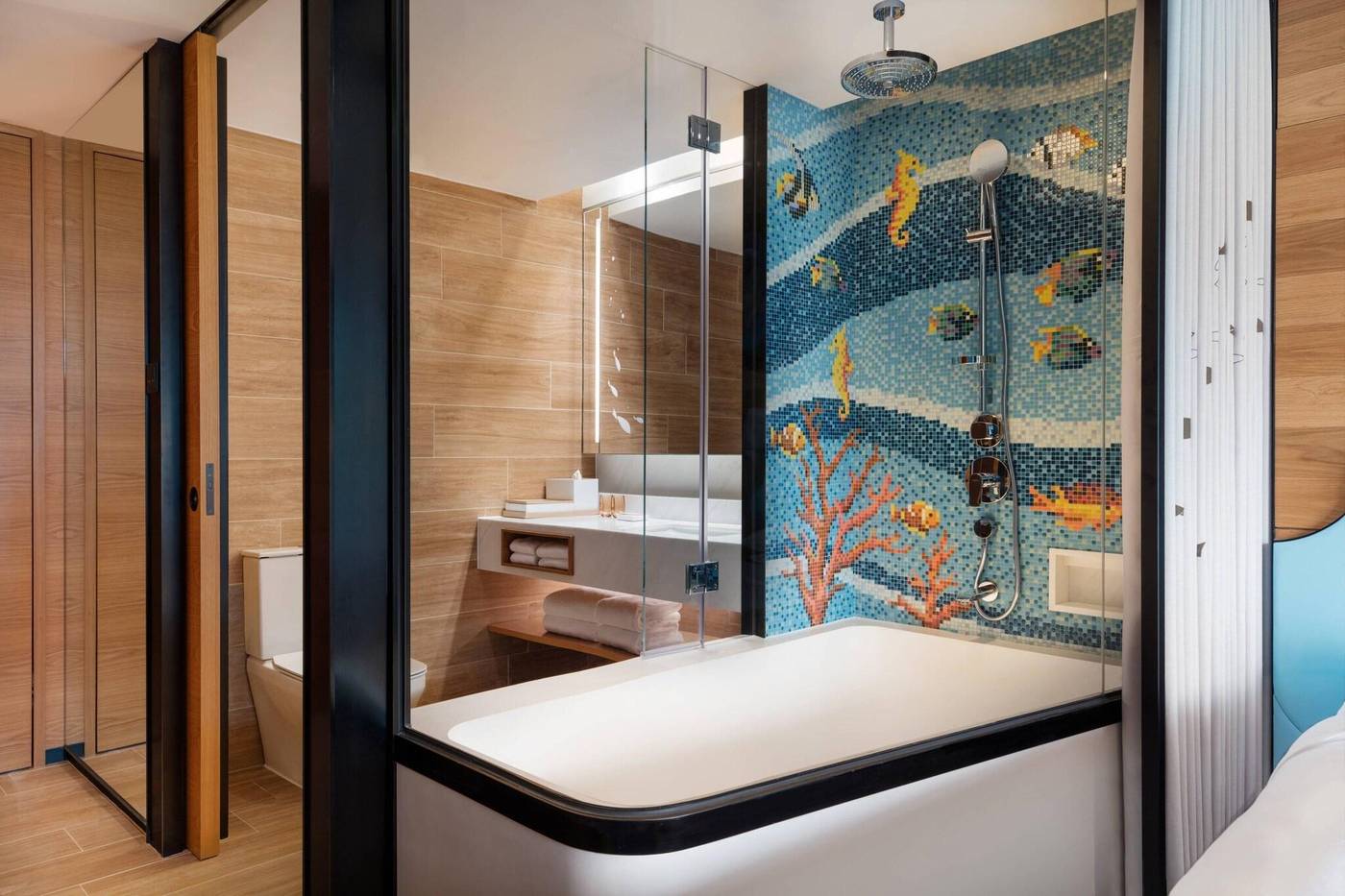 Hong-Kong-Ocean-Park-Marriott-Hotel-Room-52