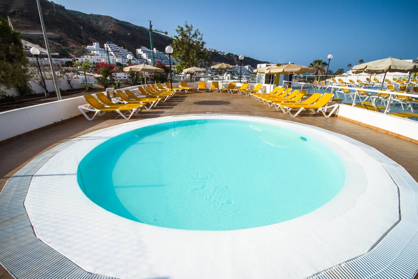 Servatur-Terrazamar---Sun-Suites-Pool-5