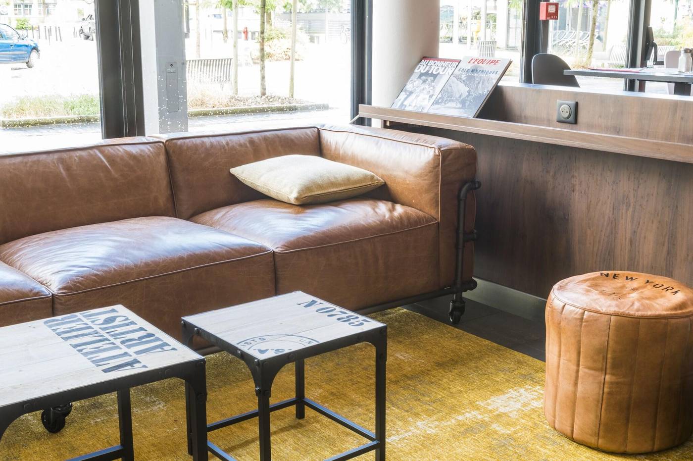 Ibis-Marne-la-Vallee-Val-d-Europe-Bar-21