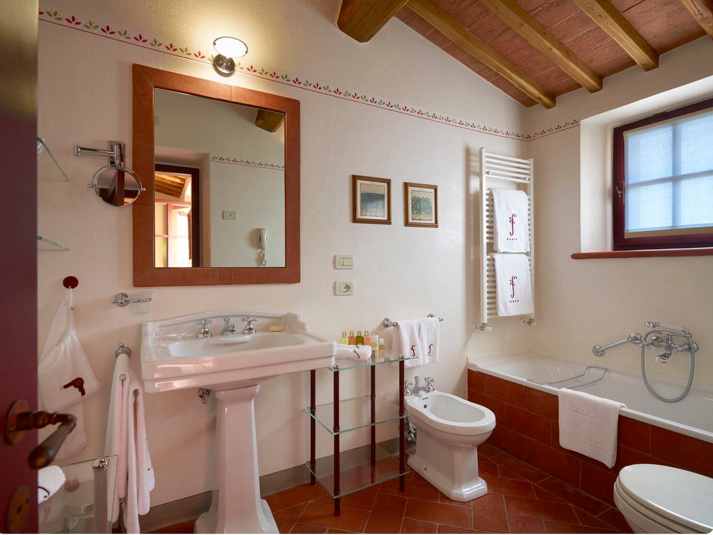 Hotel-Le-Fontanelle-Room-36