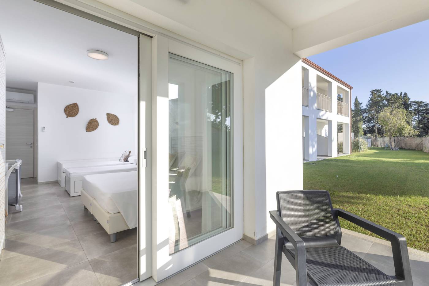 Hotel-S-arena-Beach-Room-57