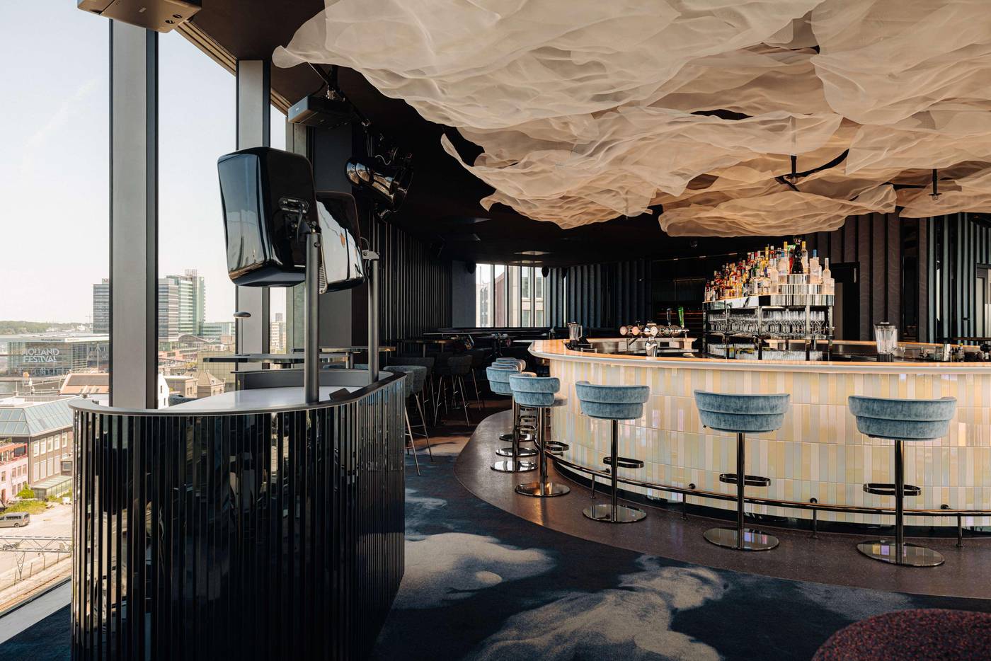 DoubleTree-by-Hilton-Amsterdam-Centraal-Station-Restaurant-19