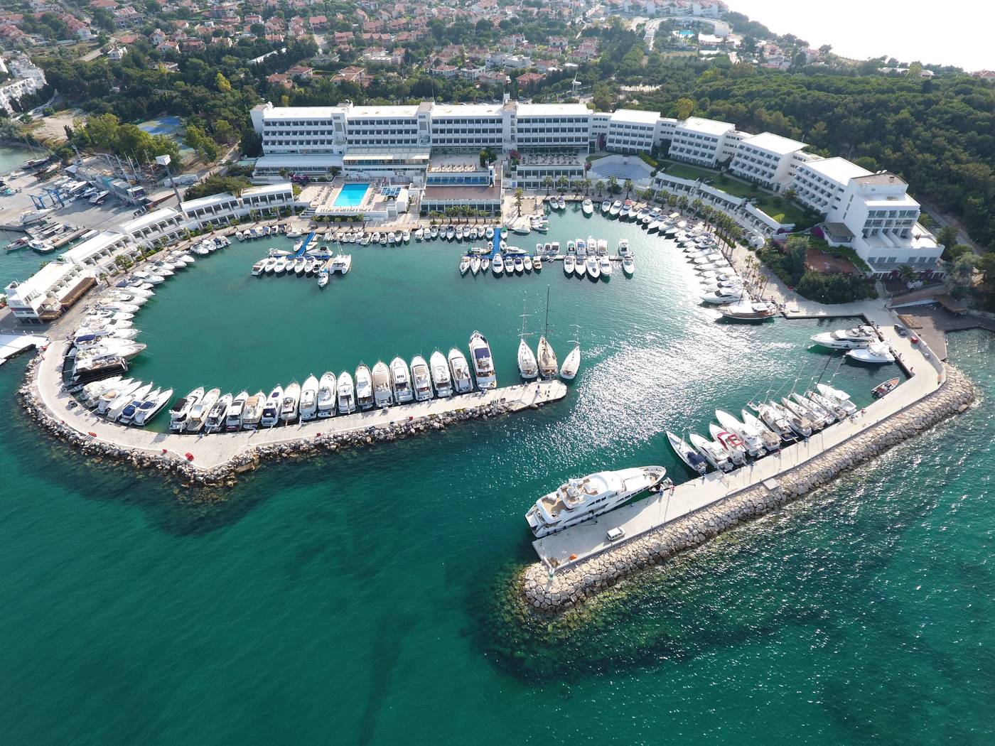 Altin-Yunus-Resort---Thermal-Hotel-General-view-1