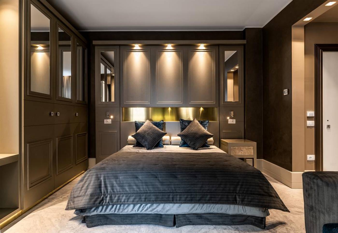 Palazzo-Doglio-Room-6