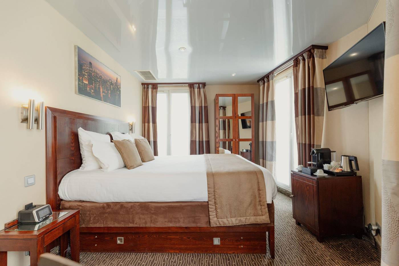 Grand-Hotel-Francais-Room-30