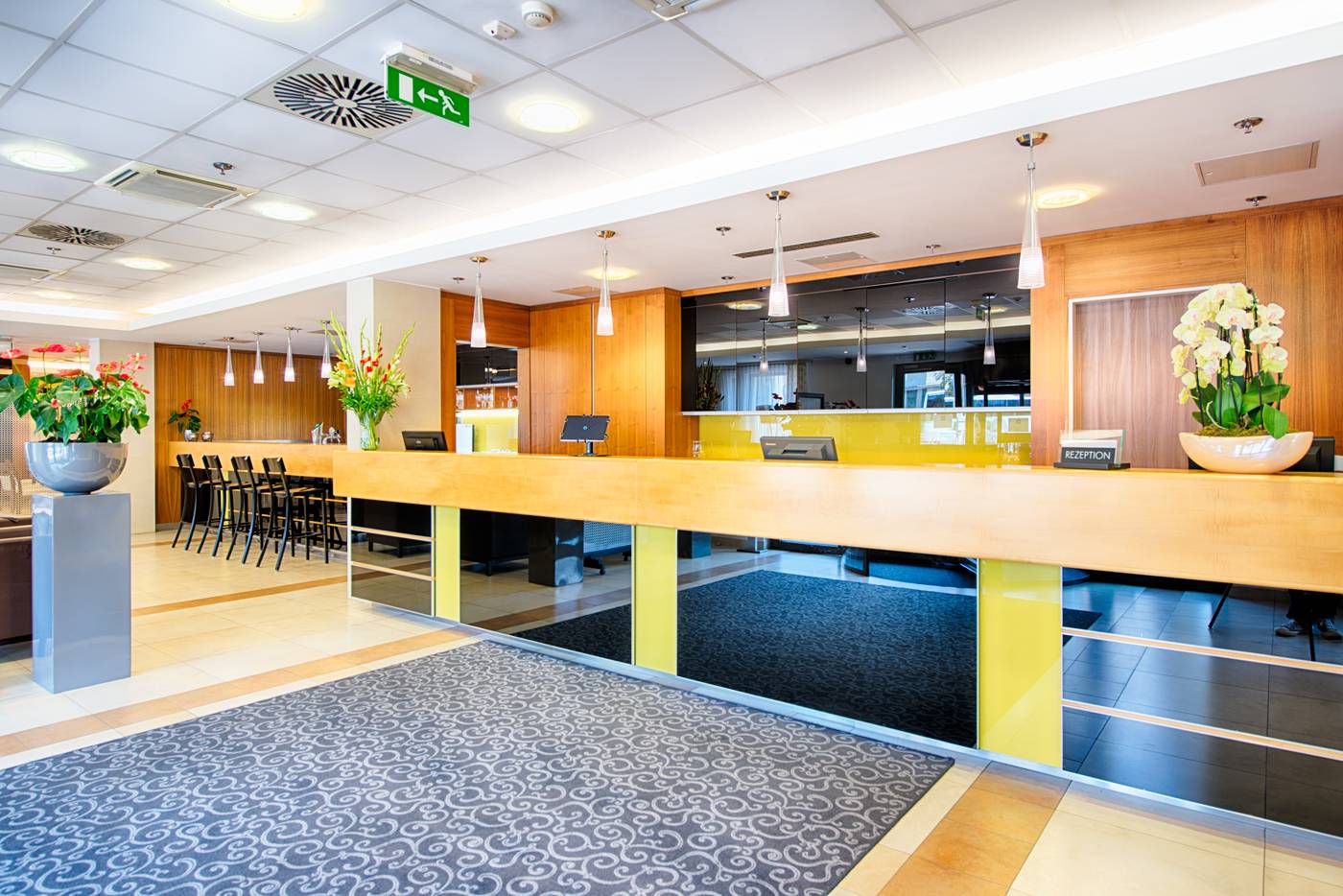 Achat-Hotel-Budapest-Lobby-2