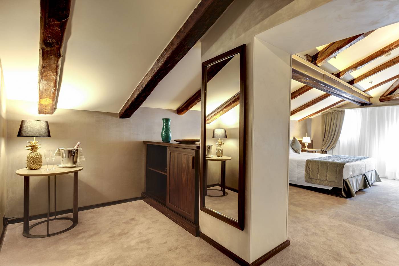 Hotel-Dona-Palace-Room-38