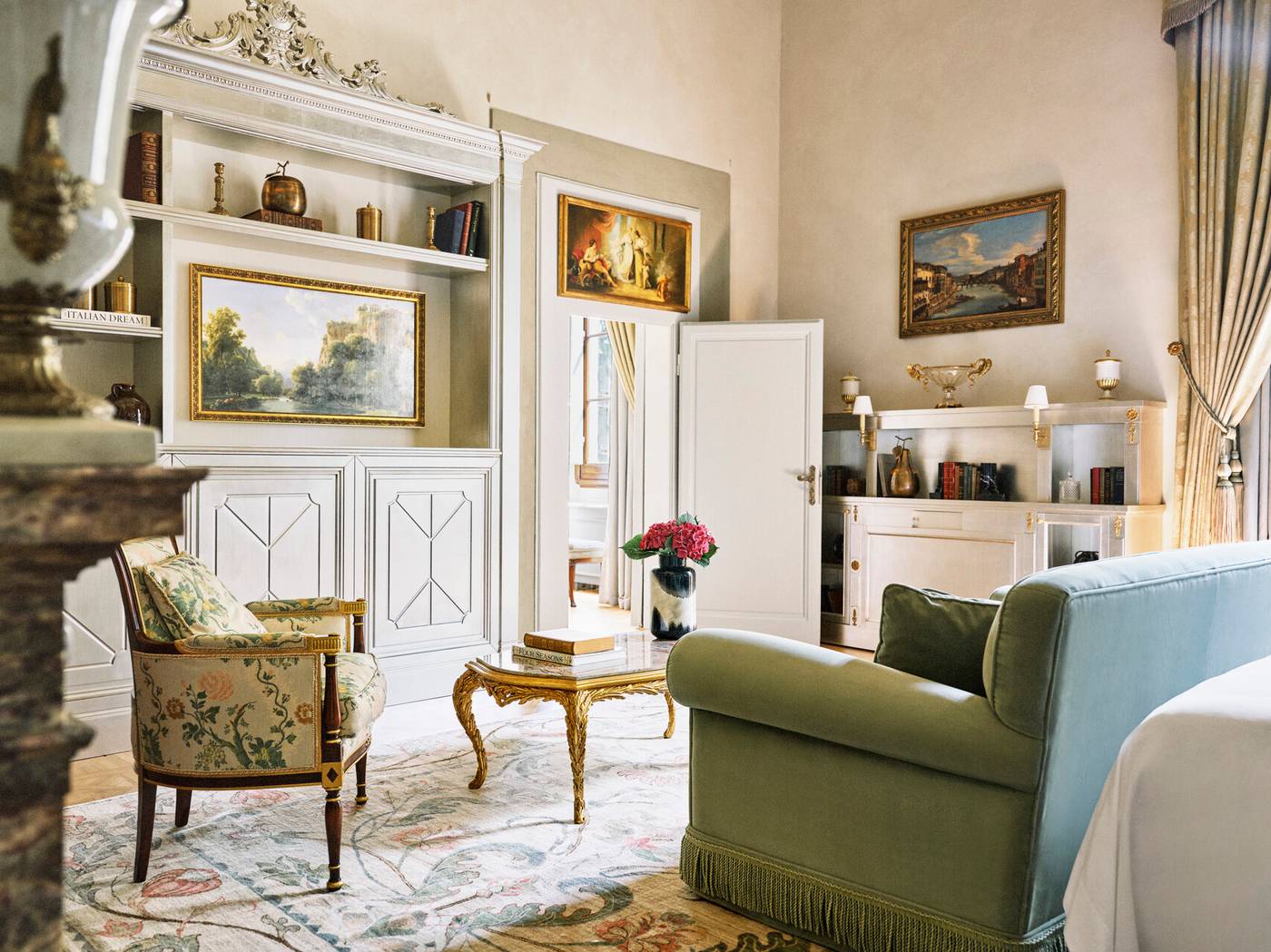 Four-Seasons-Hotel-Florence-Room-29