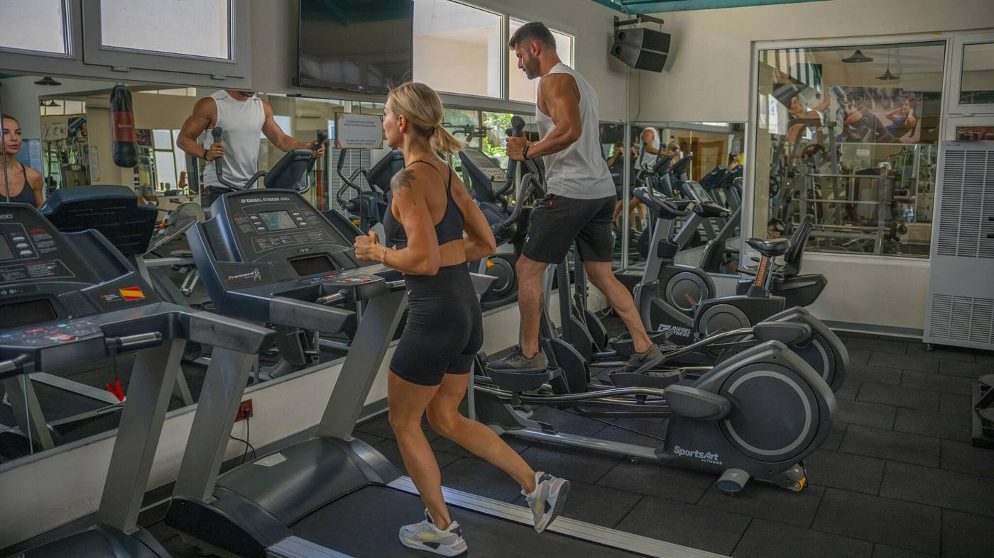 Azka-Otel-Sports-and-Entertainment-86