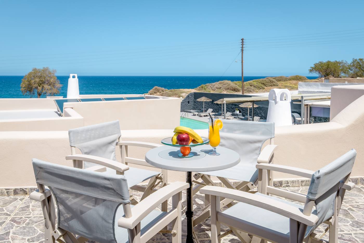 En-Plo-Boutique-Suites---Oia-Santorini-Room-64