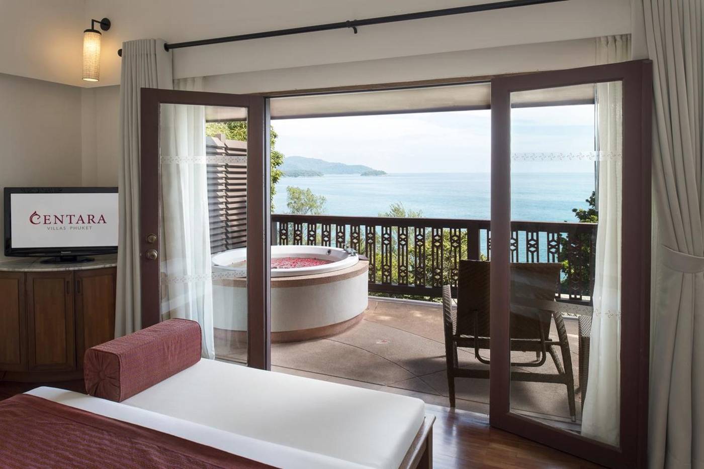 Centara-Villas--Phuket-Terrace-27