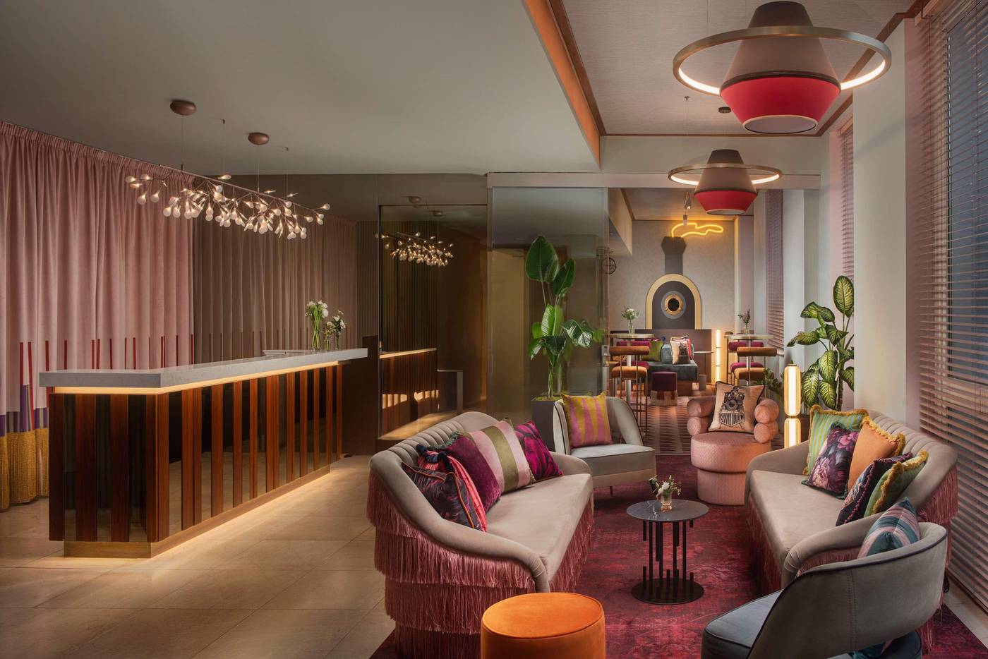 Avani-Palazzo-Moscova-Milan-Hotel--Previously-NH-Lobby-17