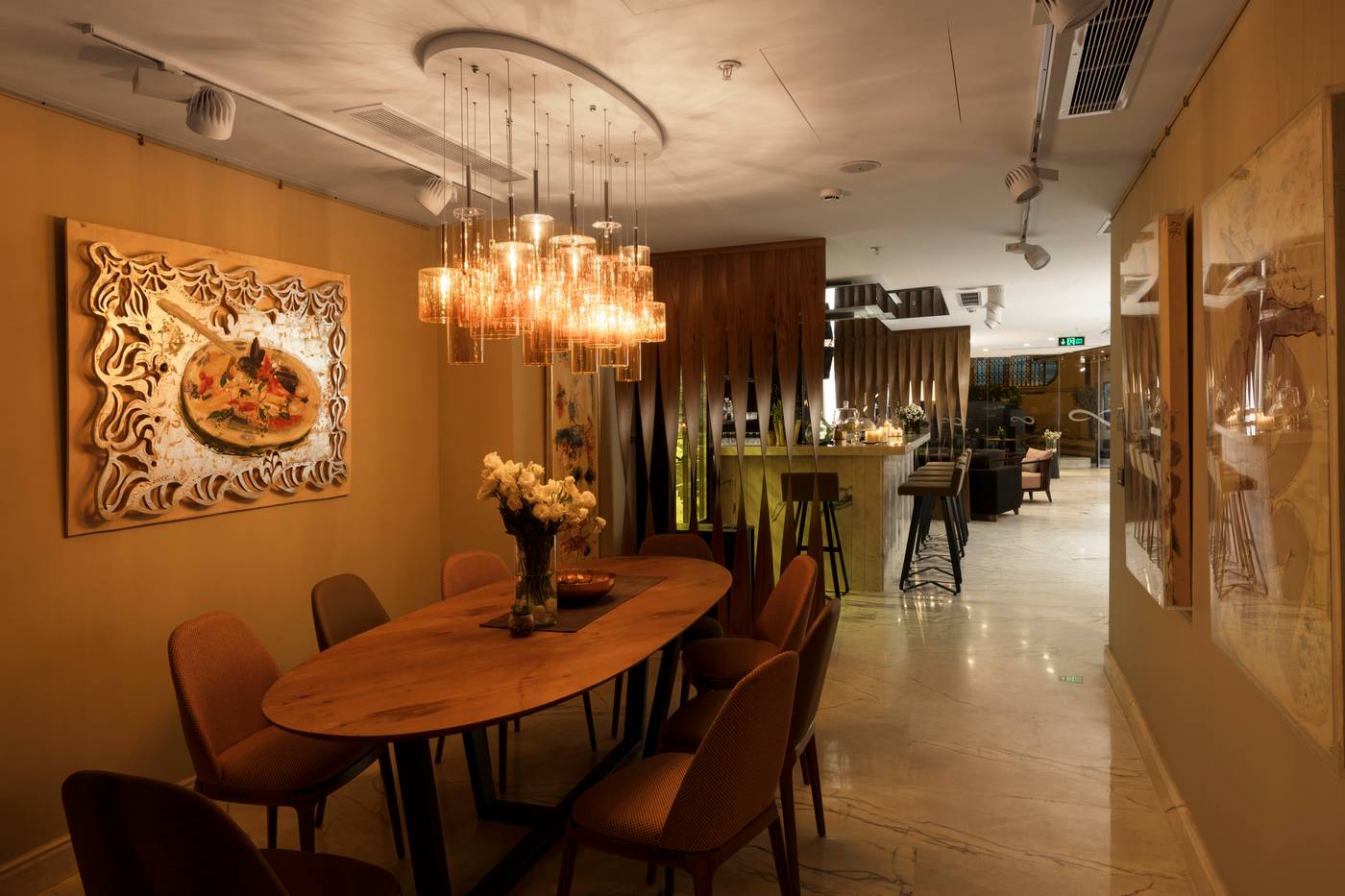 Endless-Art-Hotel-Lobby-15