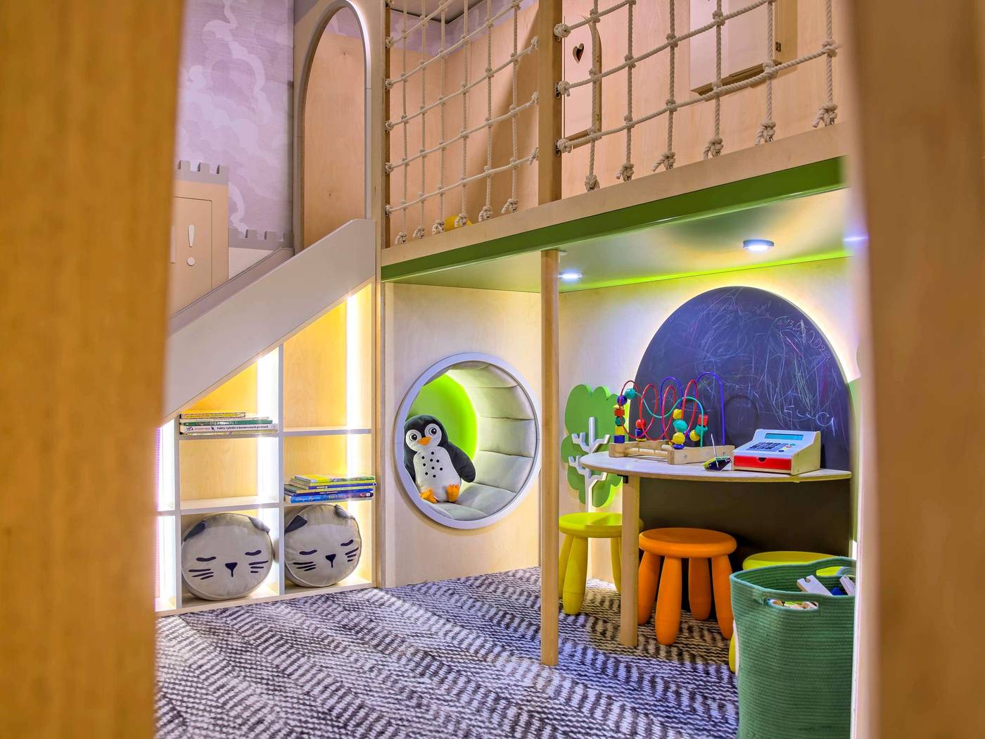 Novotel-Krakow-Centrum-Sports-and-Entertainment-93