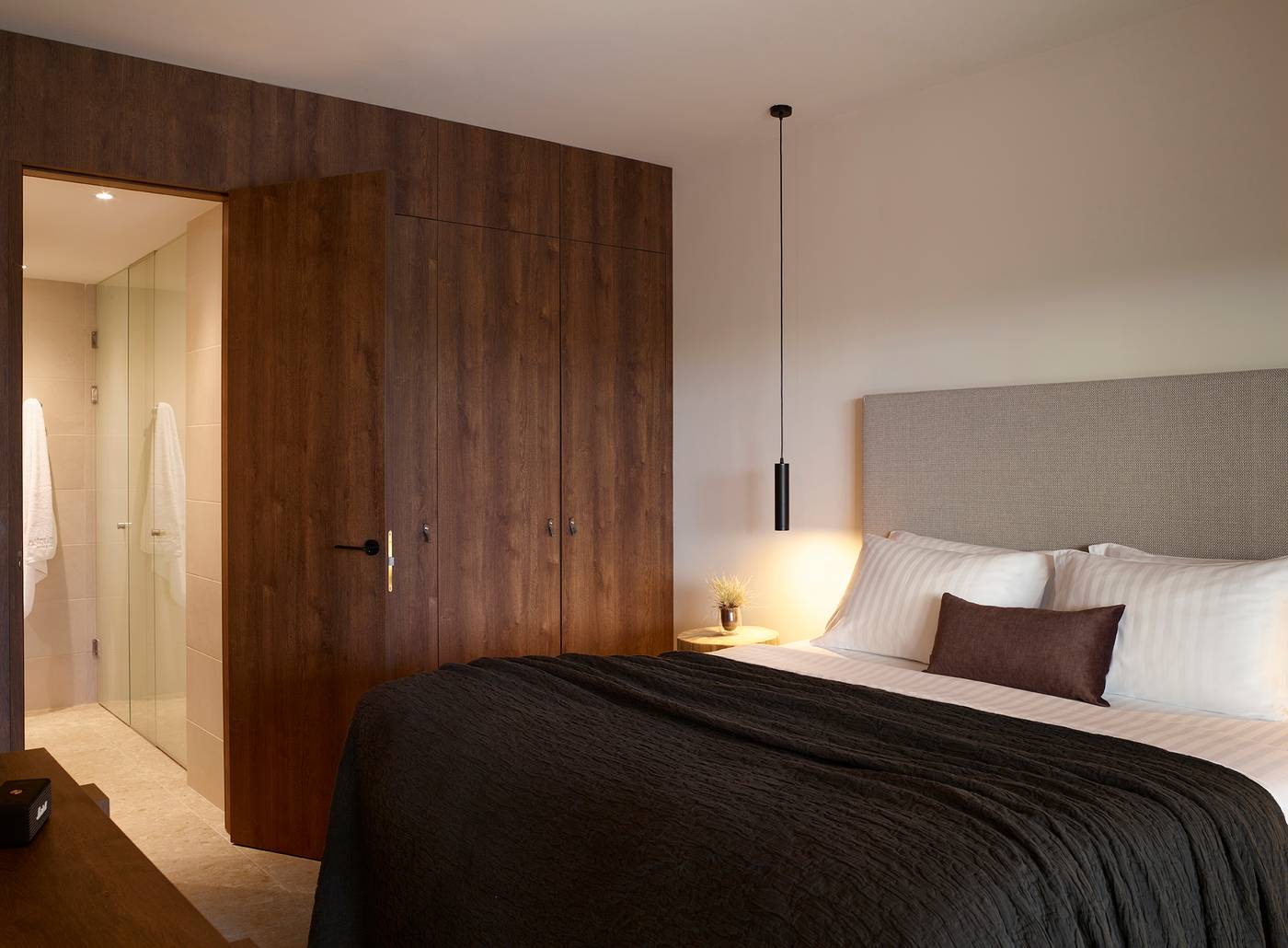 Asterion-Suites---Spa--Designed-for-Adults-Room-39