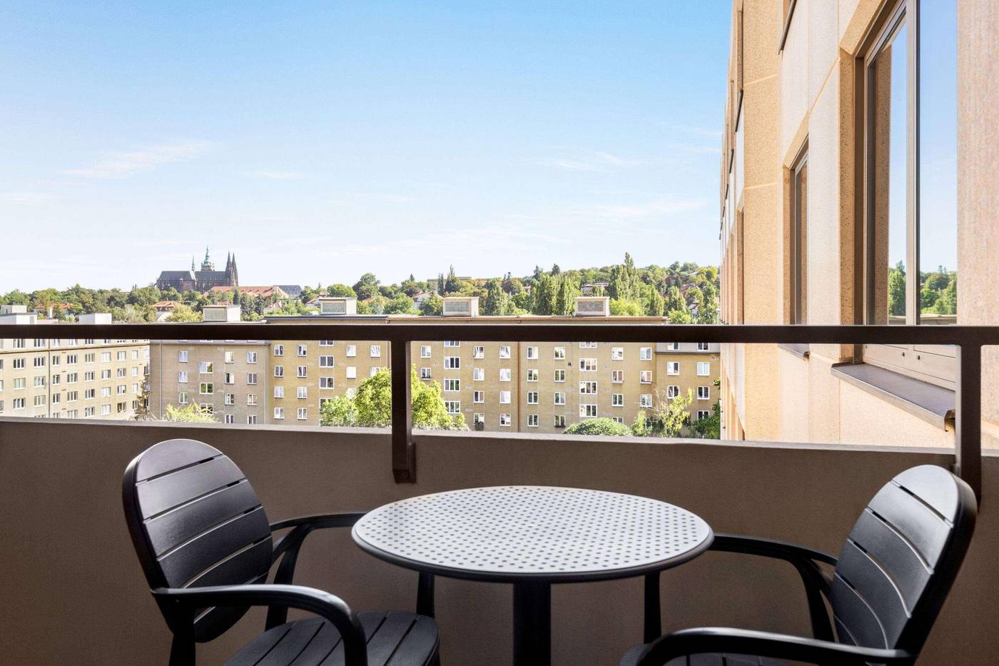 Vienna-House-by-Wyndham-Diplomat-Prague-Room-3