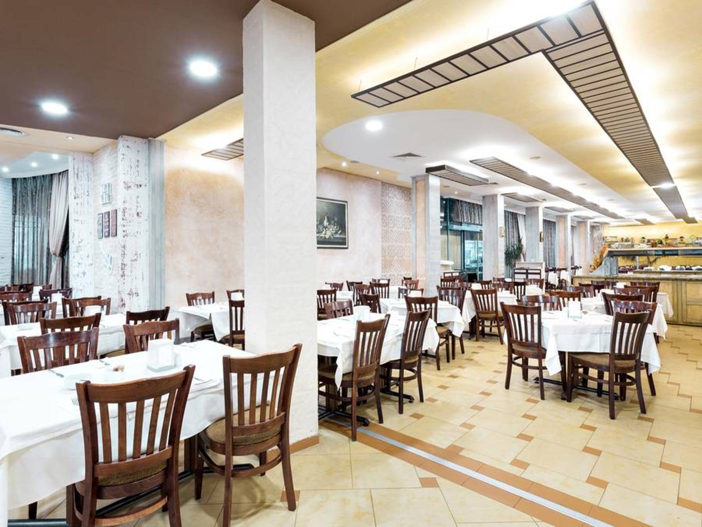 Tiara-Beach-Restaurant-26