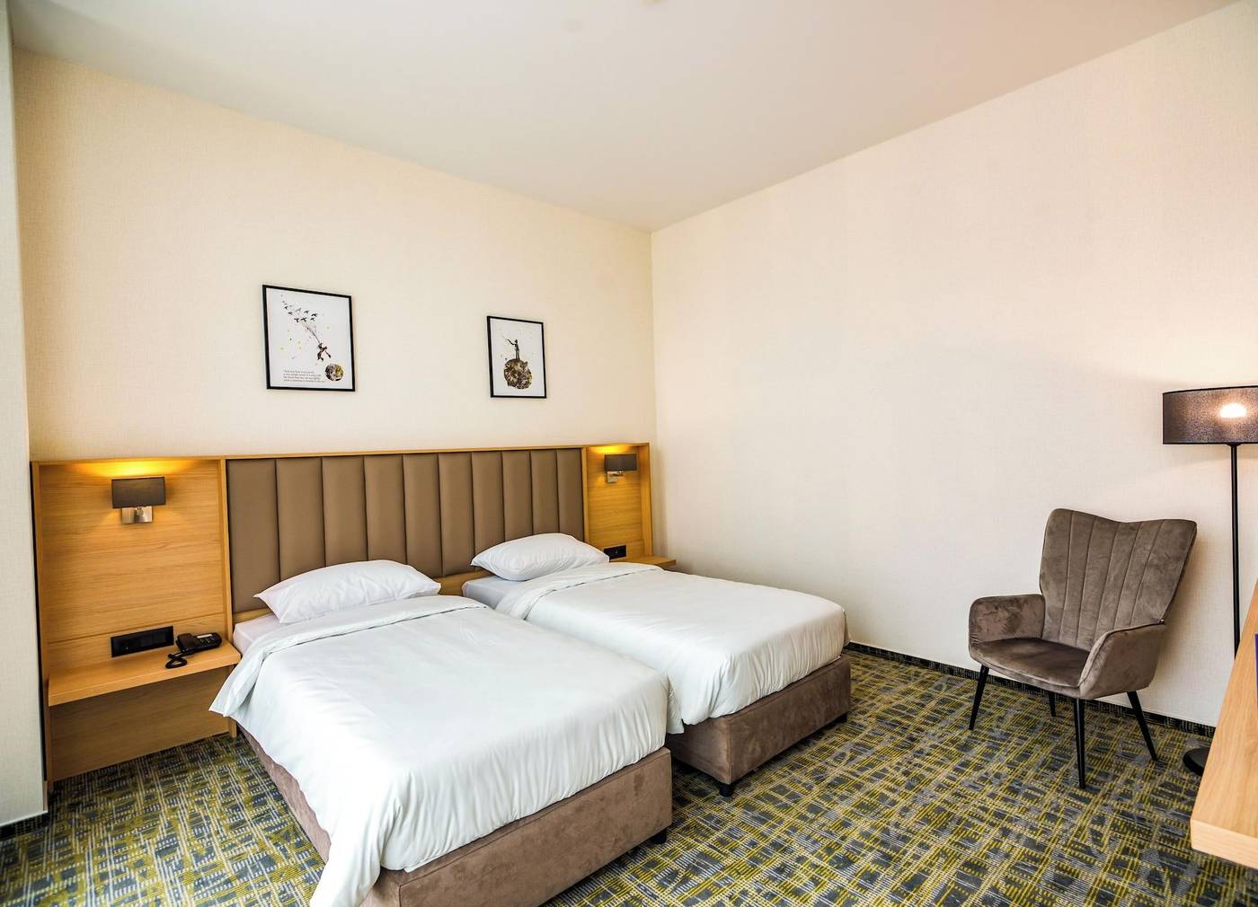 B1 City Hotel-Bulgaria-Sofia-Room-8