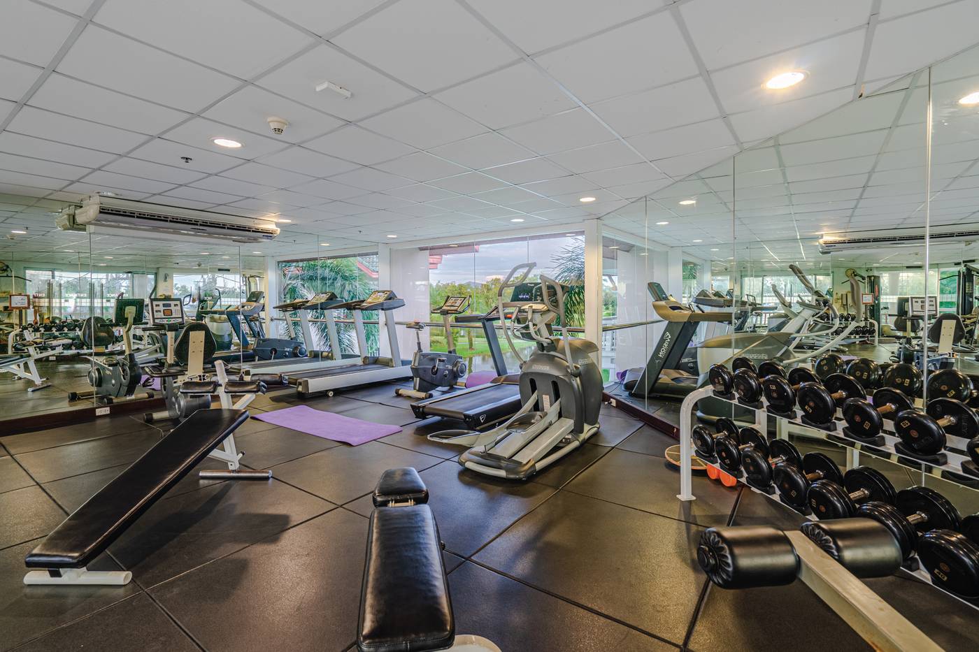 HOMM-Suites-Laguna---a-brand-of-Banyan-Group-Sports-and-Entertainment-50