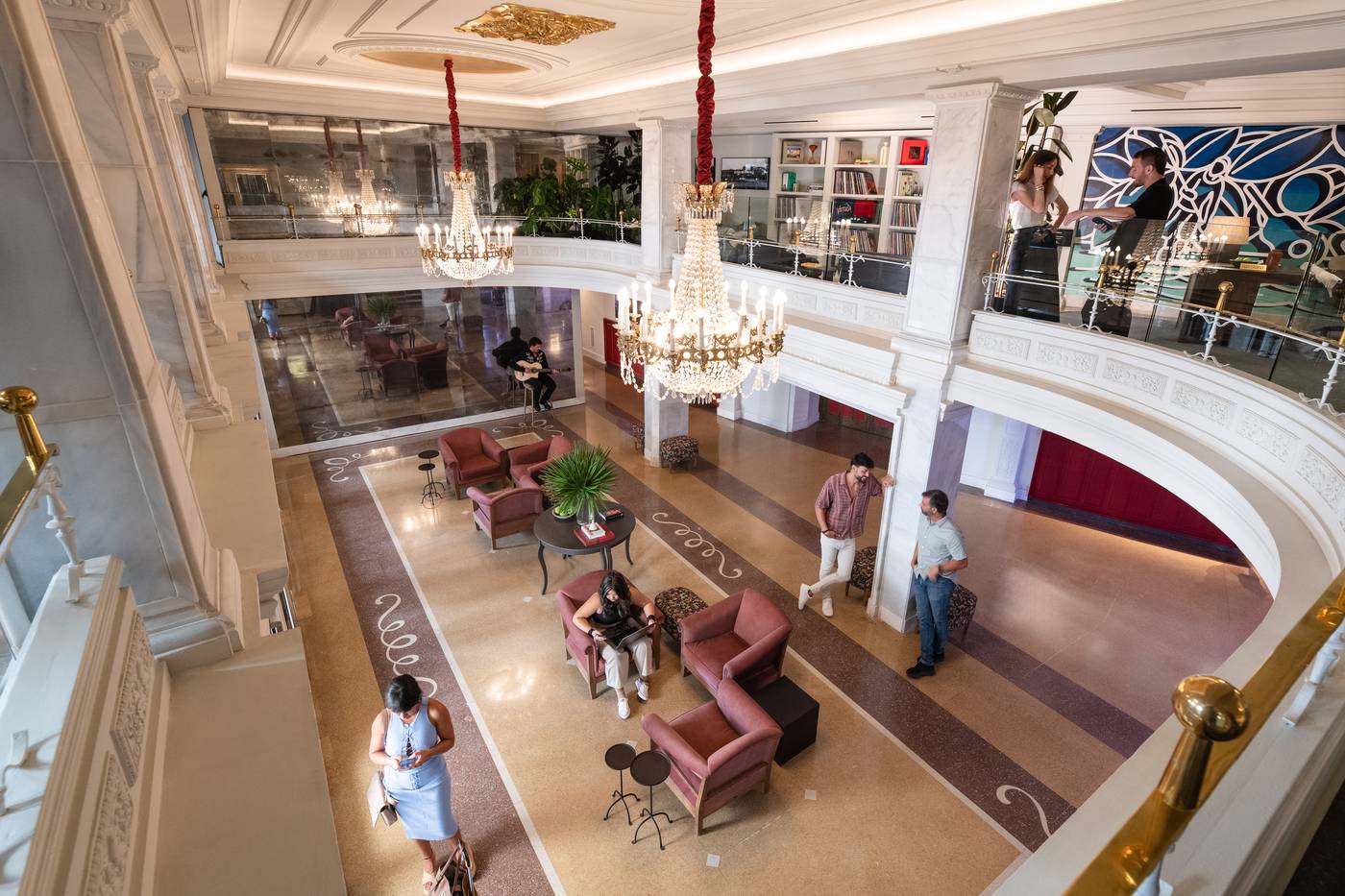 UMusic-Hotel-Madrid-Lobby-4