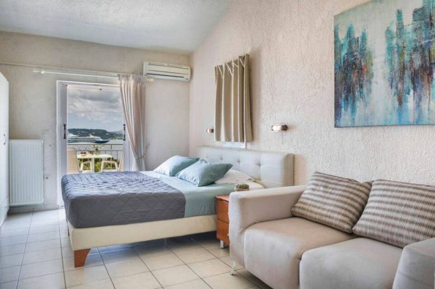 Panorama-Fanari-Studios---Apartments-Room-21