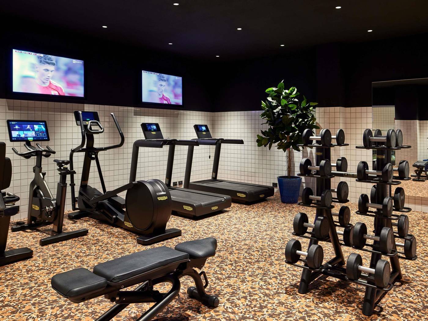 Mama-Shelter-Roma-Sports-and-Entertainment-72