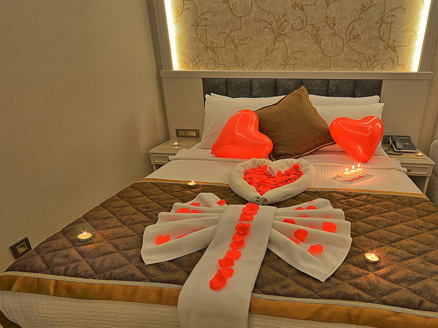 Samir-Deluxe-Hotel-Room-19