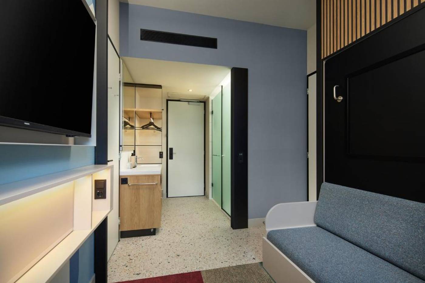 Motto by Hilton Rotterdam Blaak-Netherlands-Rotterdam-Room-10