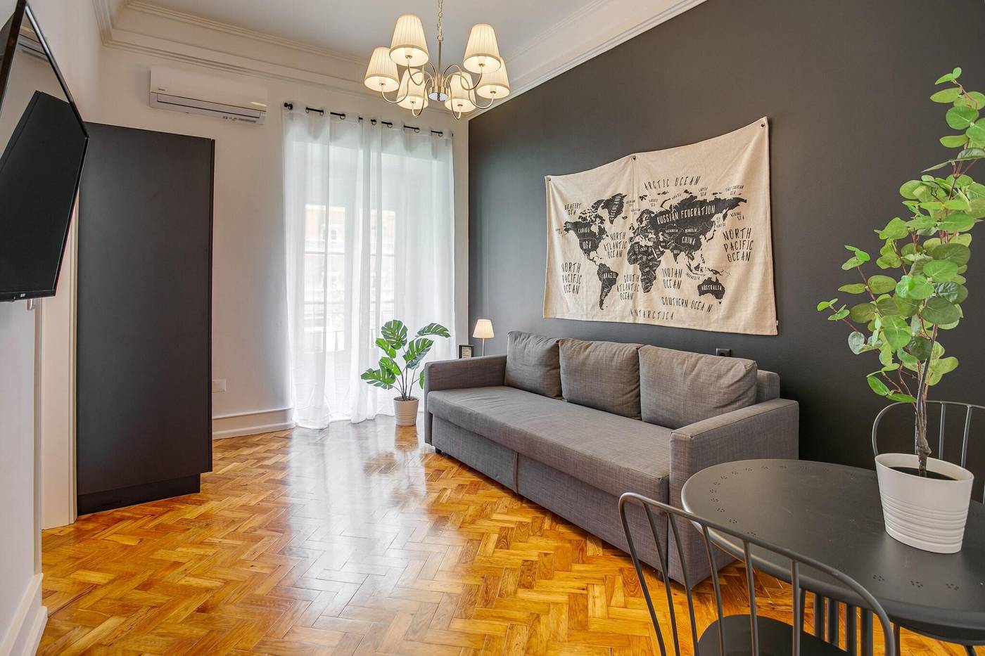 Home-Out-Rooms---Apartments-Room-62