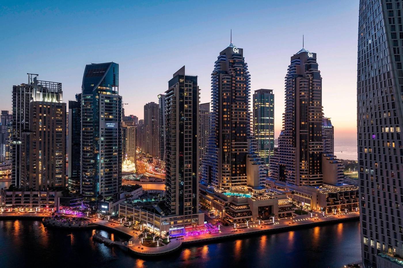 Grosvenor-House-West-Marina-Beach-General-view-14