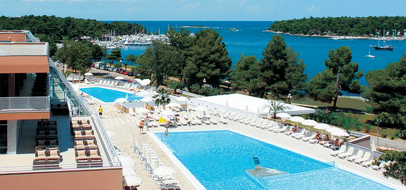 Hotel-Laguna-Molindrio-Pool-7