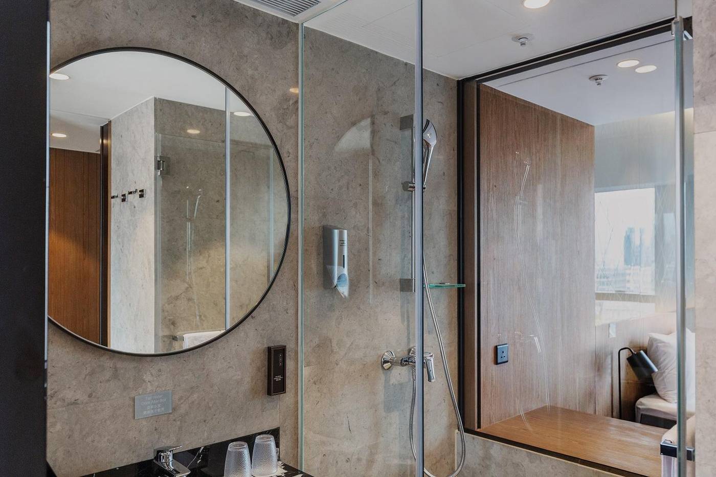 The-OTTO-Hotel-Room-8