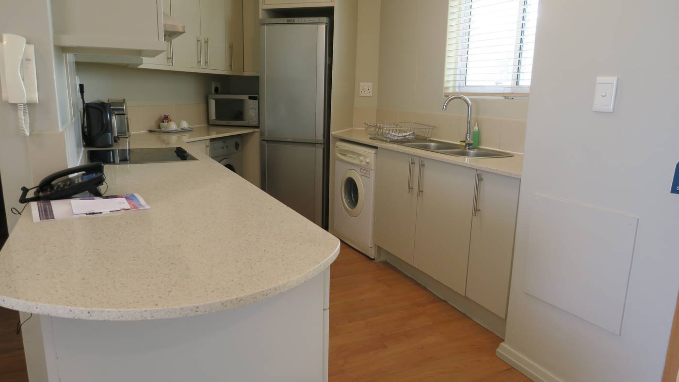 Lagoon-Beach-Room-53