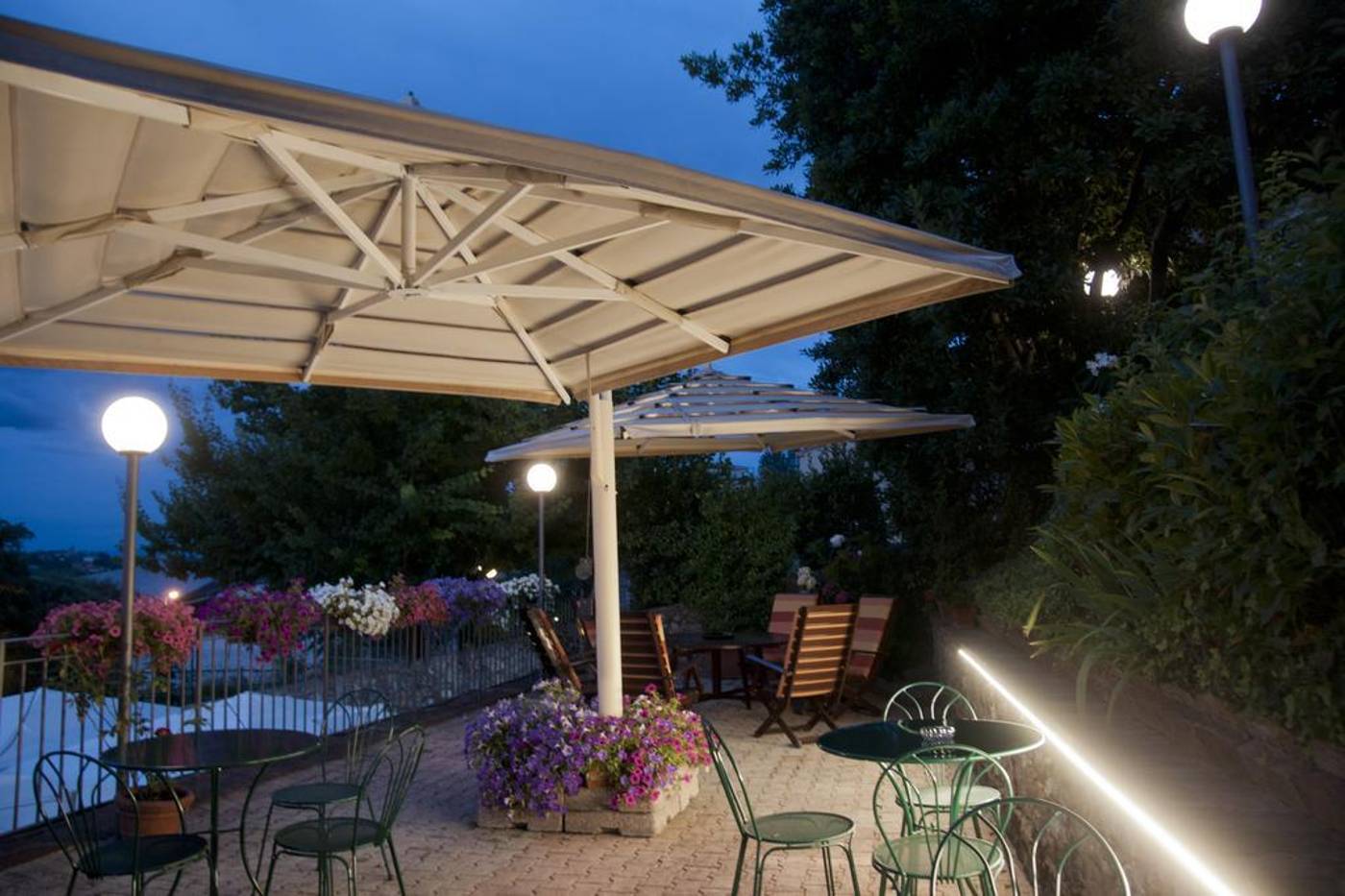 Arcobaleno Boutique Hotel-Italy-SIENA-General view-3