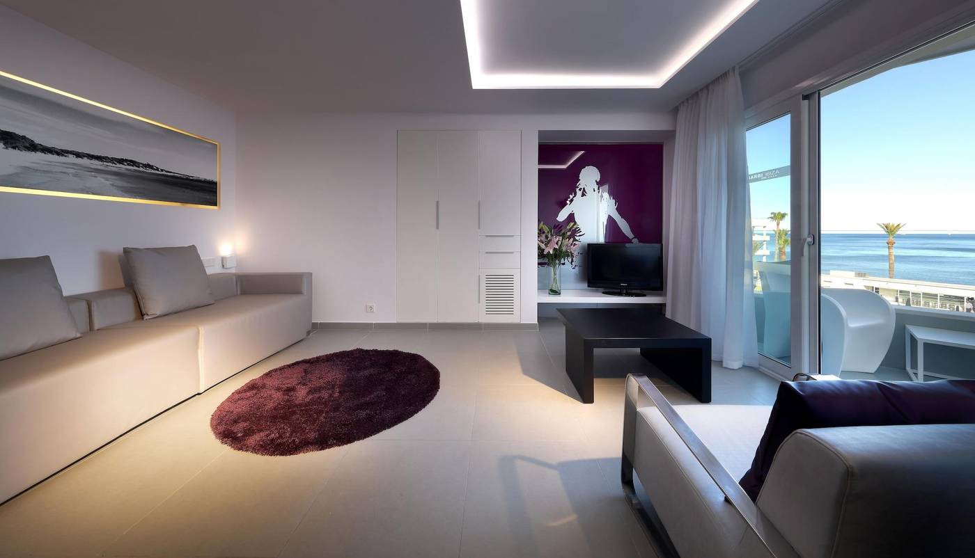 Garbi-Ibiza-Spa-Room-30