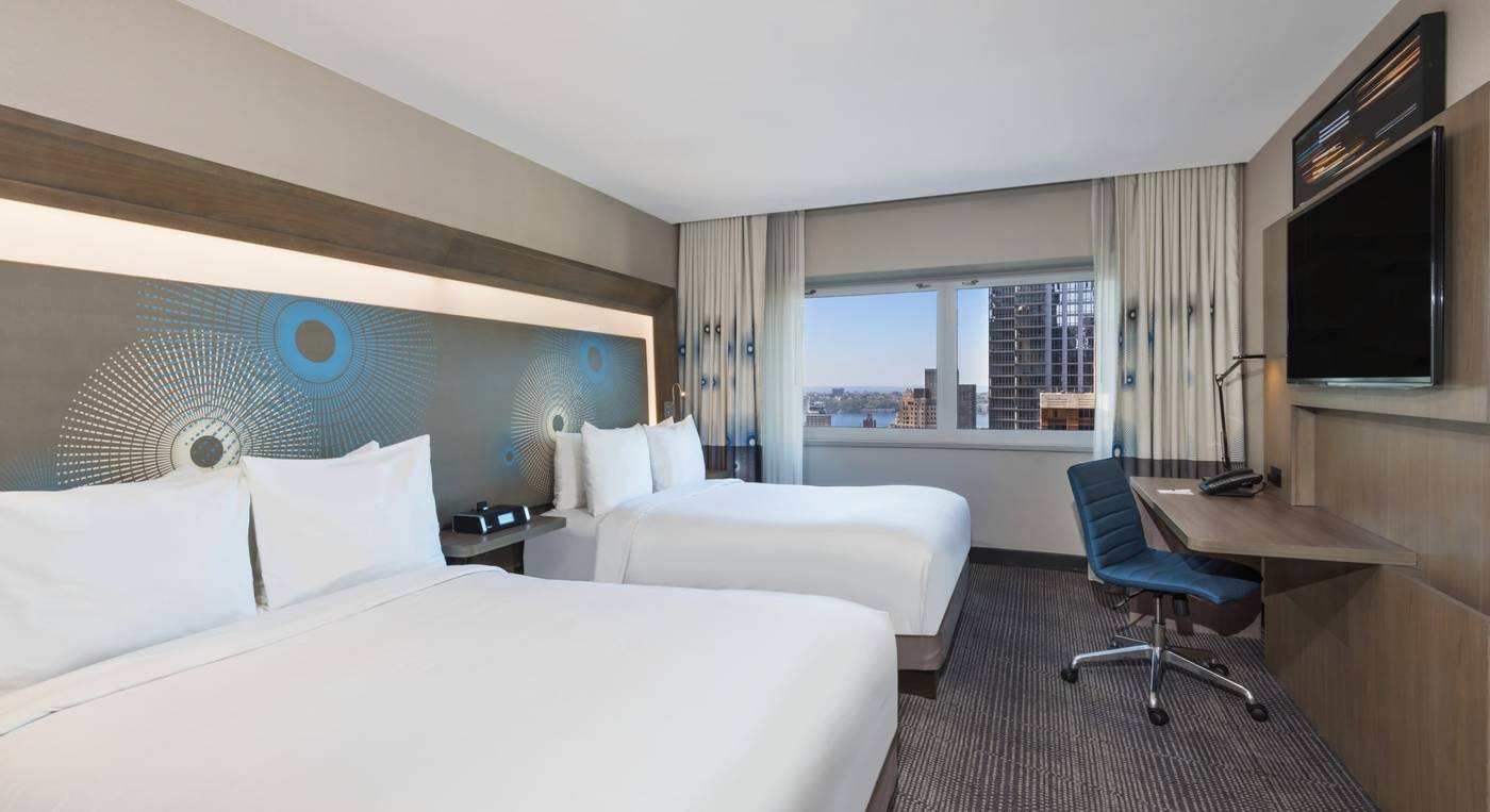 M-Social-Hotel-Times-Square-New-York-Room-8