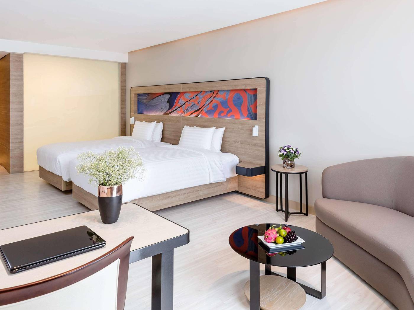 Novotel-Phuket-City--Phokeethra-Room-12