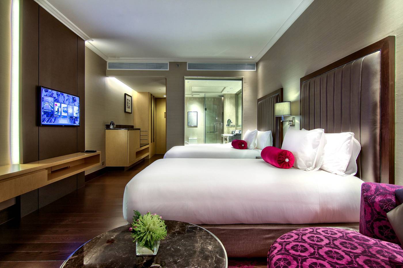 Radisson-Blu-Plaza-Bangkok-Room-12