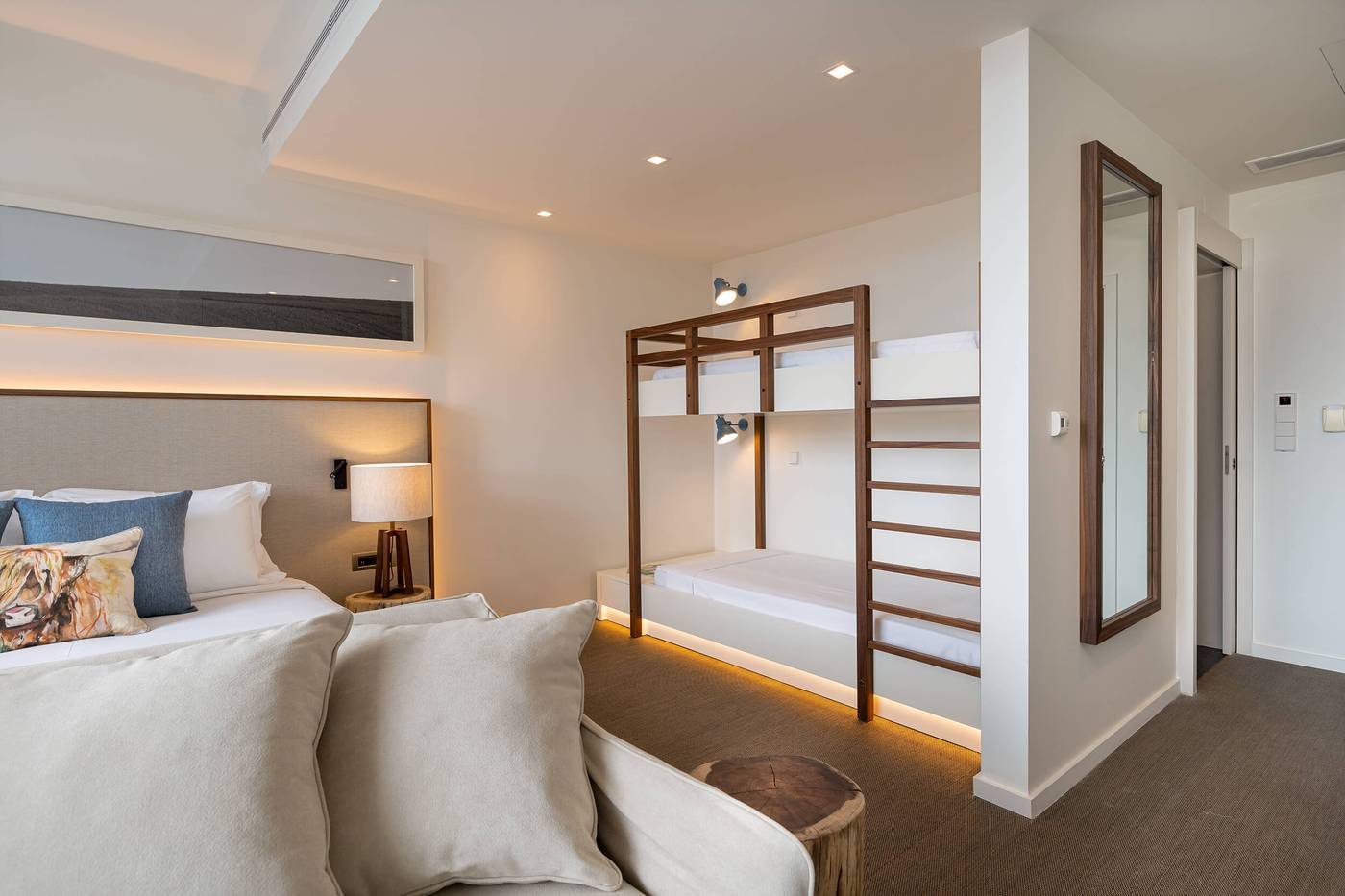 Octant-Evora-Room-29