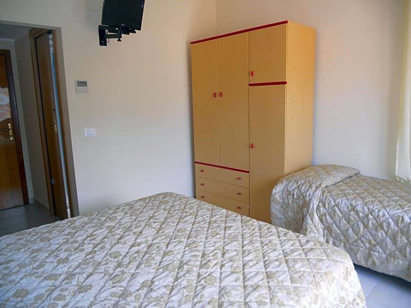 Hotel-Blurelda-General-view-23