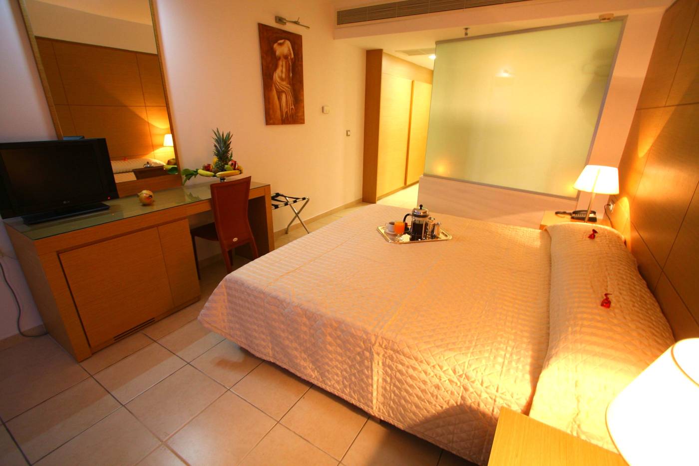 Doreta-Beach-Resort-Room-11