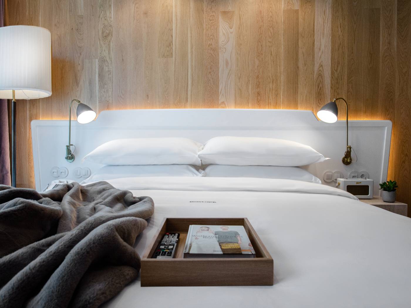 Browns-Avenue-Hotel-Room-49