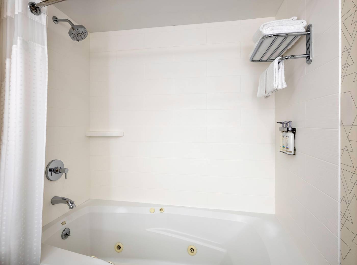 Holiday-Inn-Express-New-York-City---Chelsea-Room-37