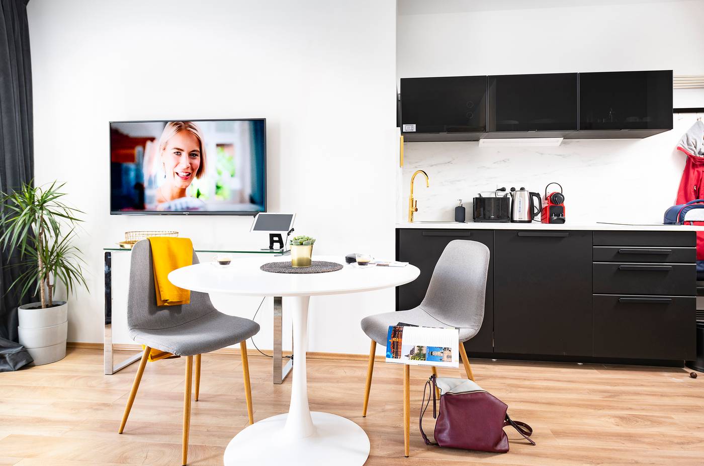 Bo33-Hotel-Family-and-Suites-Room-43