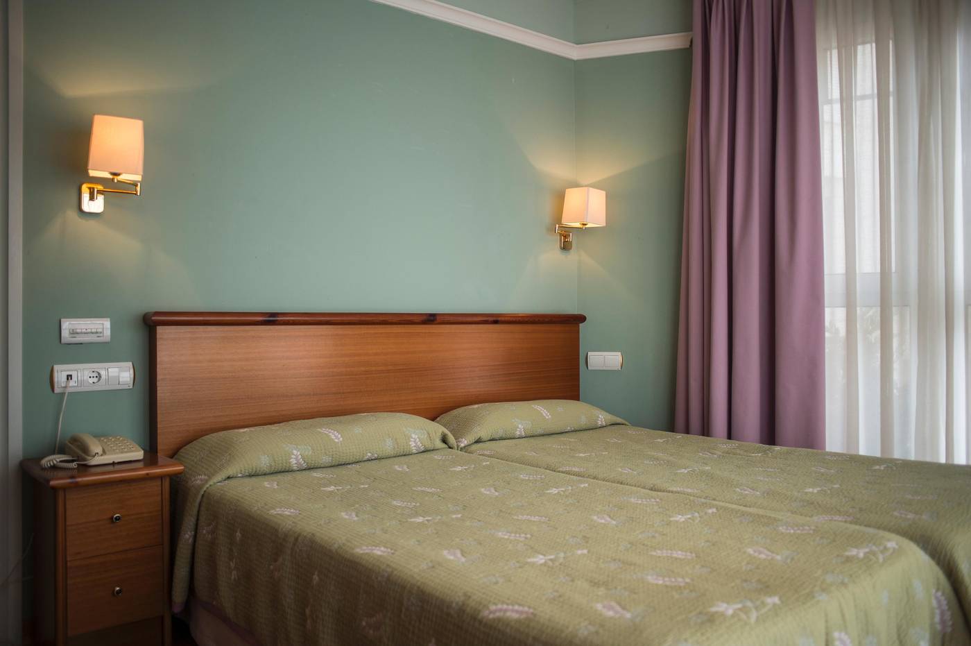 Faro de San Vicente-Spain-SAN VICENTE DE LA BARQUERA-Room-6