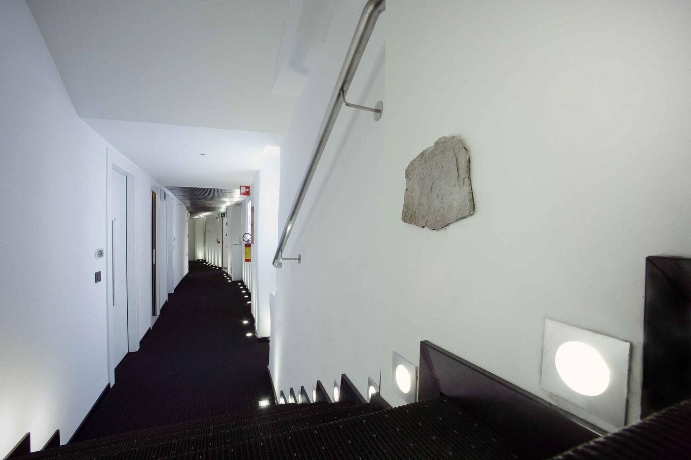 Urban Hotel Design-Italy-Trieste-Lobby-6