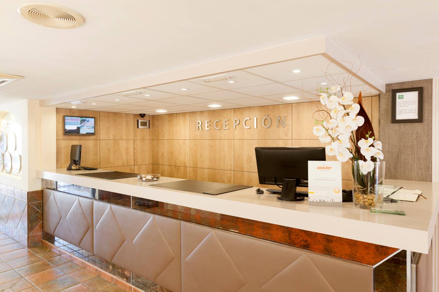 Crown-Resorts-Lobby-45