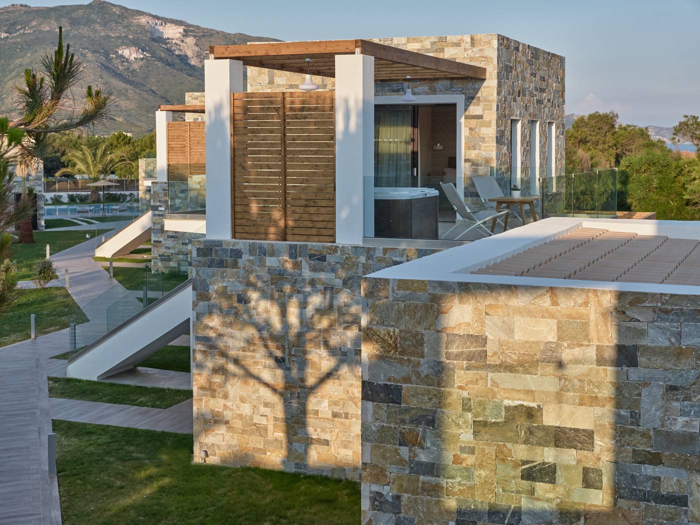 Golden-Sun-Resort---Spa-Room-5