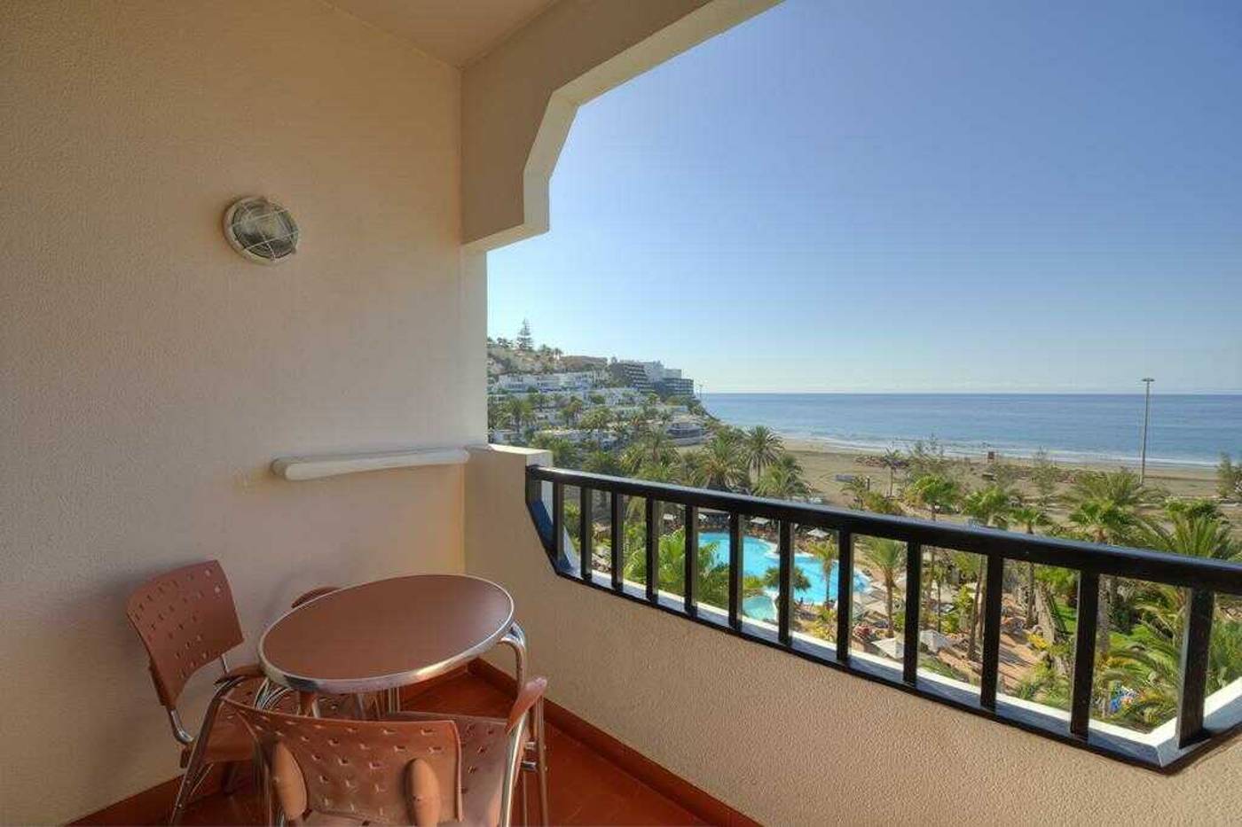Corallium Beach by Lopesan Hotels - Adults Only